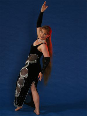 2002-schwarzes-kleid